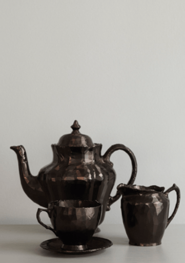 Matthew Plummer-Fernandez’s 3-D printed Glitch Reality tea set